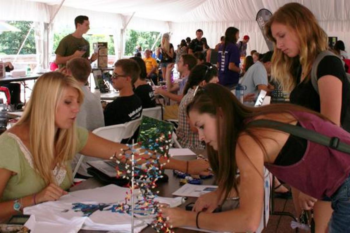 Students attending Involvement Fair